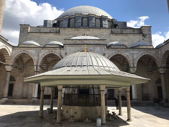 Yavuz Sultan Selim Mosque